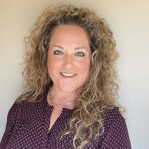 Meet your Posher, Cathy